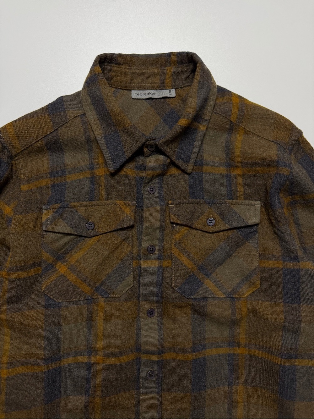 Icebreaker Lodge Flannel Long Sleeve Buttonup Shirt Mens Small Brown Outdoor - Picture 4 of 7